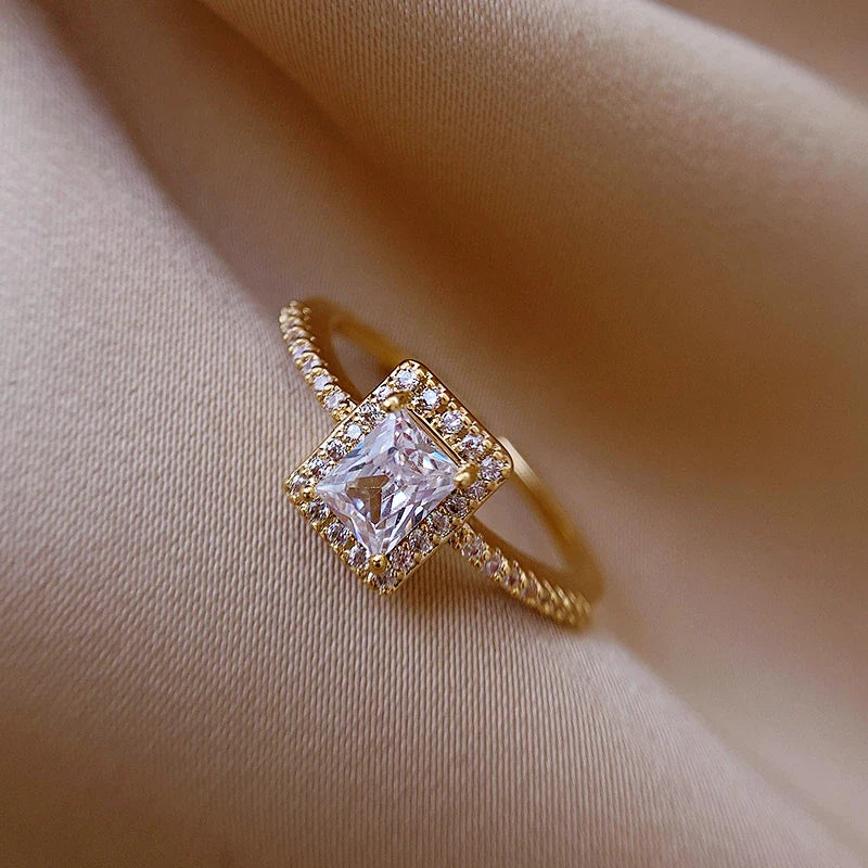 HODA RING