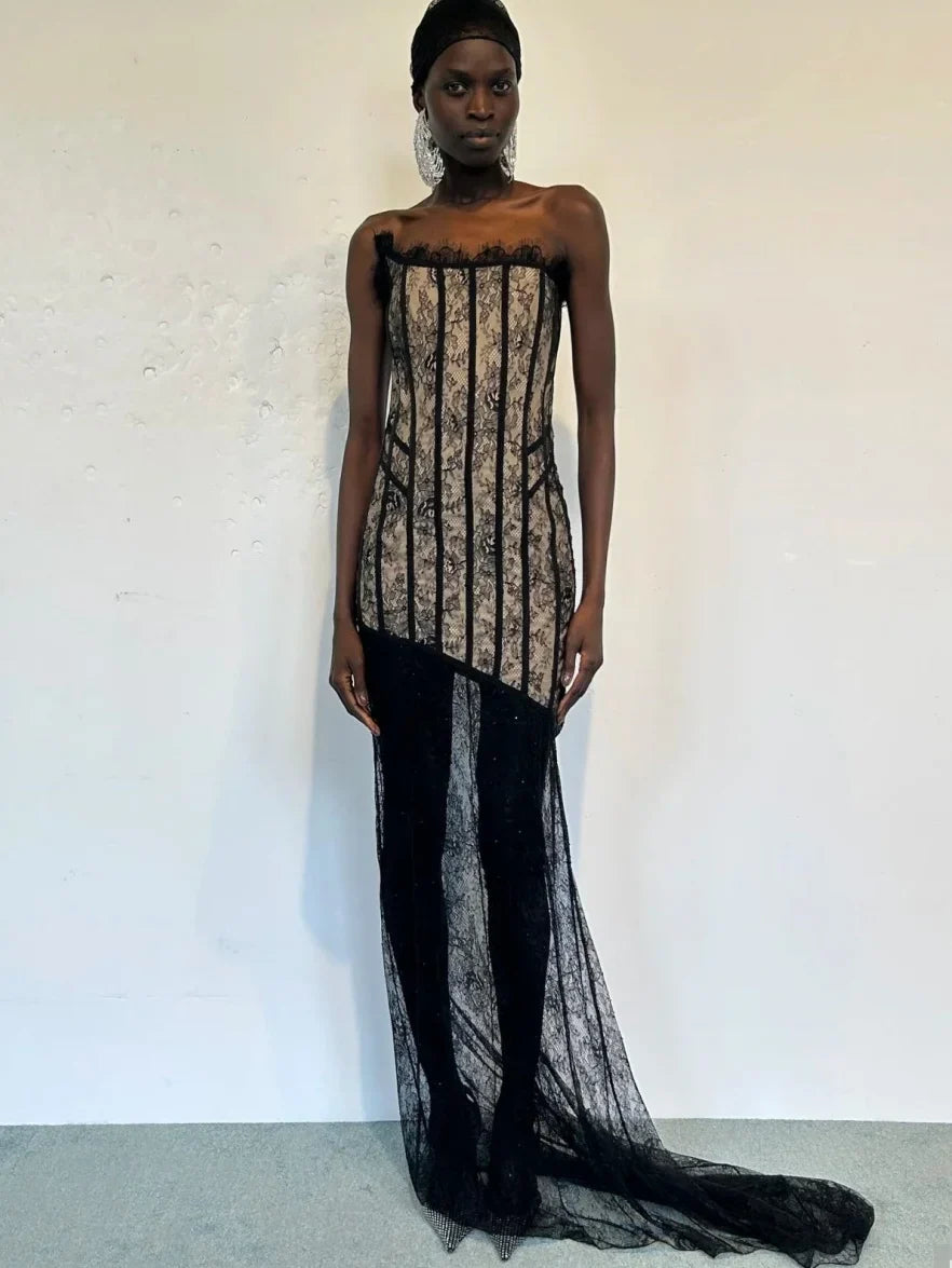 VENI LACE MAXI DRESS