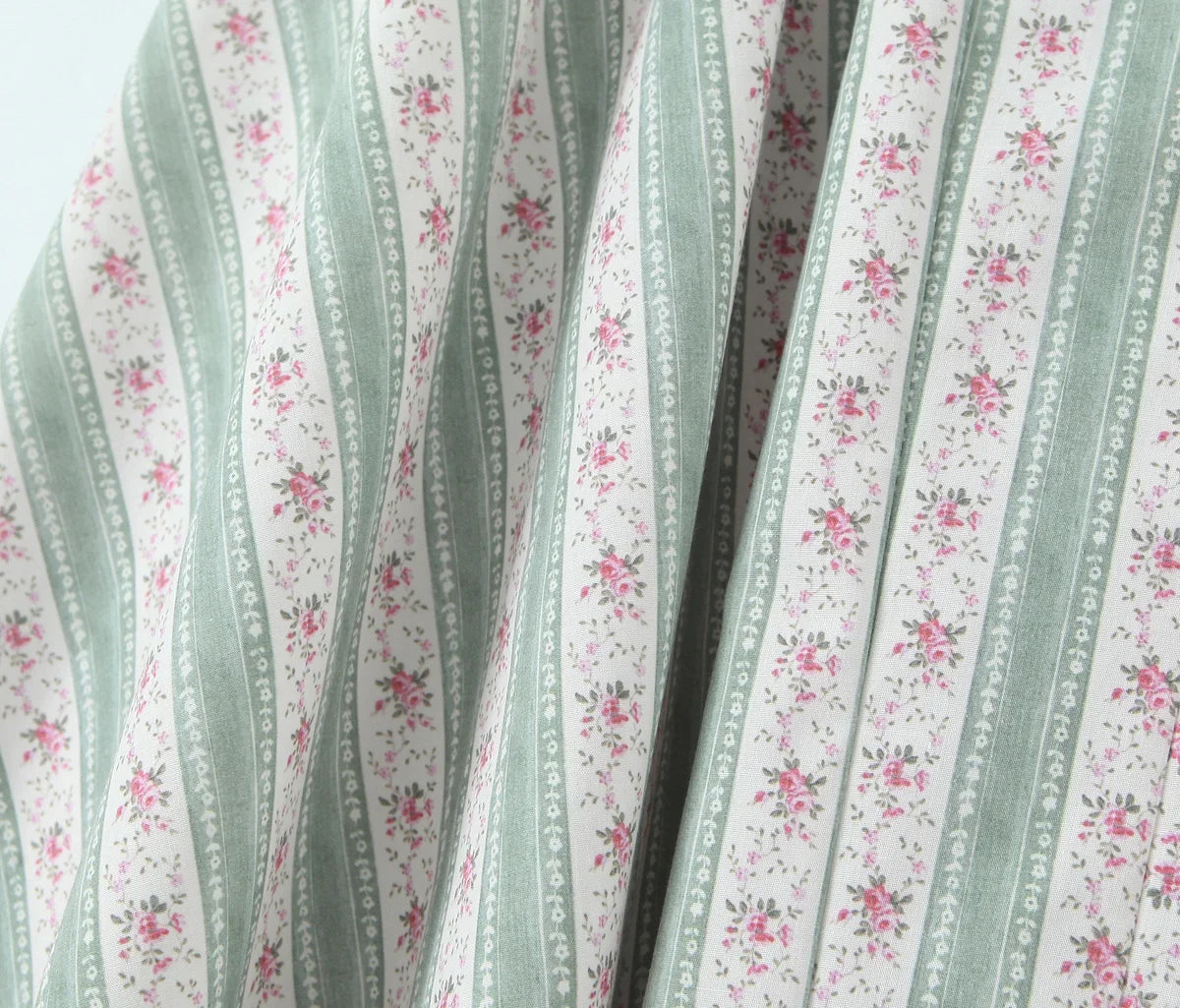 YENKYE Green Striped Floral Print Sexy Spaghetti Straps Dresses Women Elegant A-line Midi Vacation Party Dresses Summer Robe
