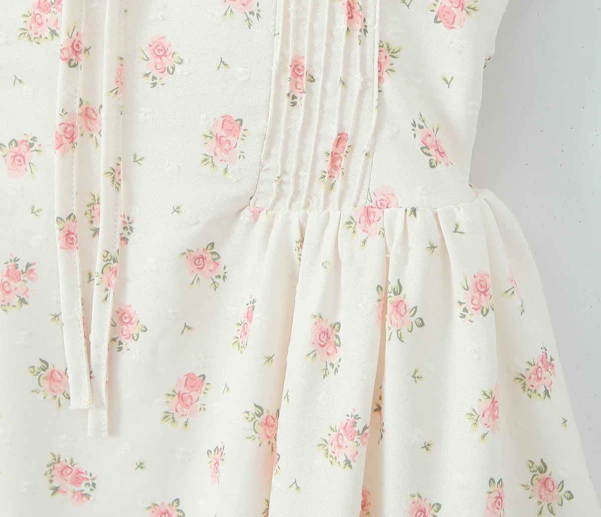 YENKYE Elegant Women Lace Patchwork Floral Print Sling Mini Dress Sleeveless Low Waist A-line Holiday Party Dresses Summer Robe