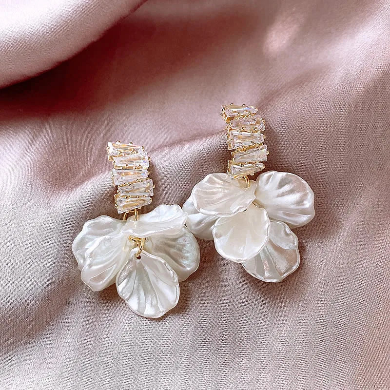 LAVANA EARRINGS