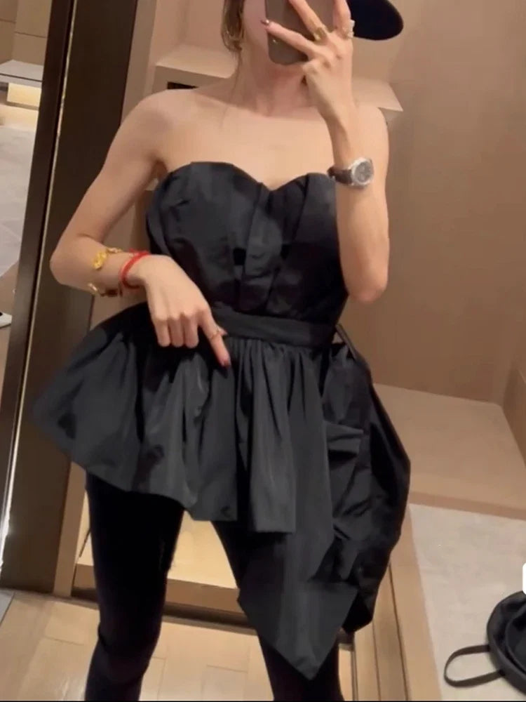 TWOTWINSTYLE Minimalist Tank Tops For Women Strapless Sleeveless Patchwork Fodls Irregular Hem Vest Female Fashion Clothing 2023