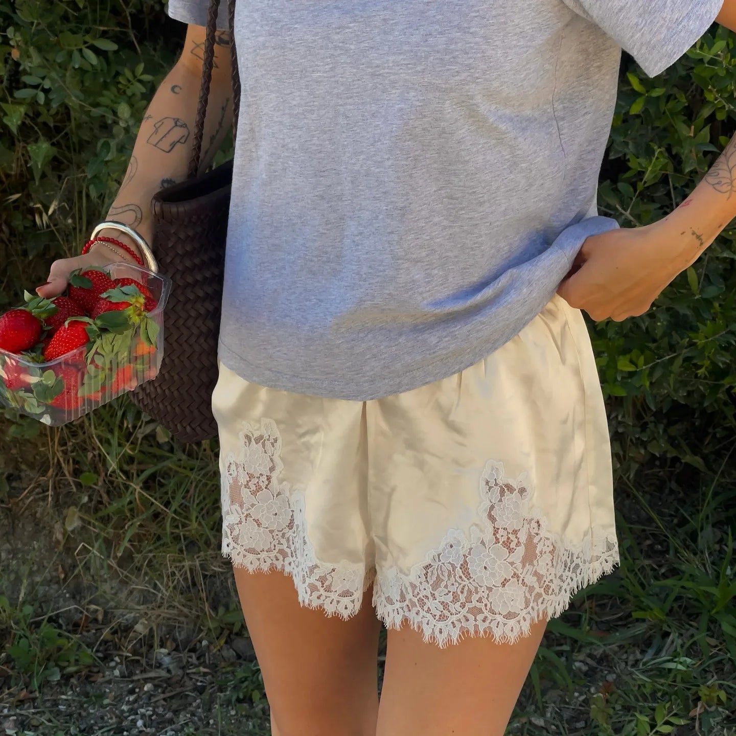 LESLIE SATIN SHORTS