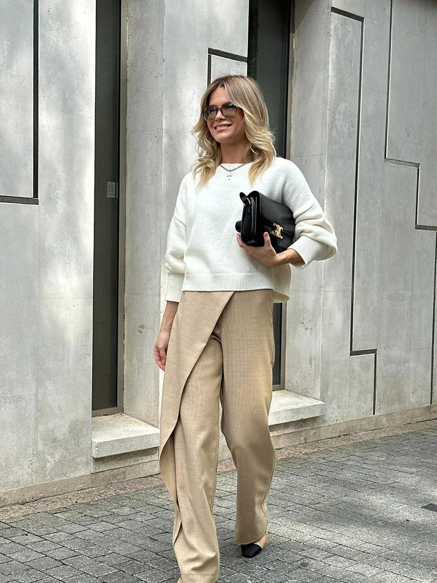 TARA KNIT SWEATER