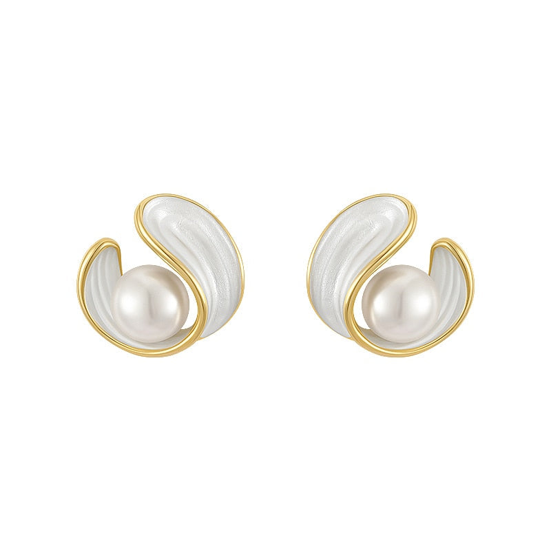 ADRIENNE PEARL EARRINGS