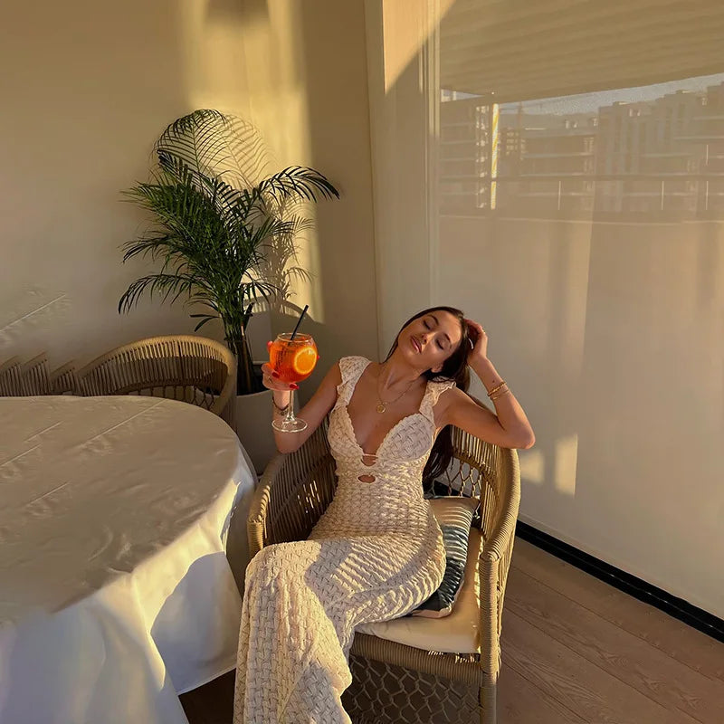 Apricot Hollow Out Maxi Dress Women Sexy See Through Backless Slim Beach Dress Summer Fashion Ruffle Holiday Party Dress 2024