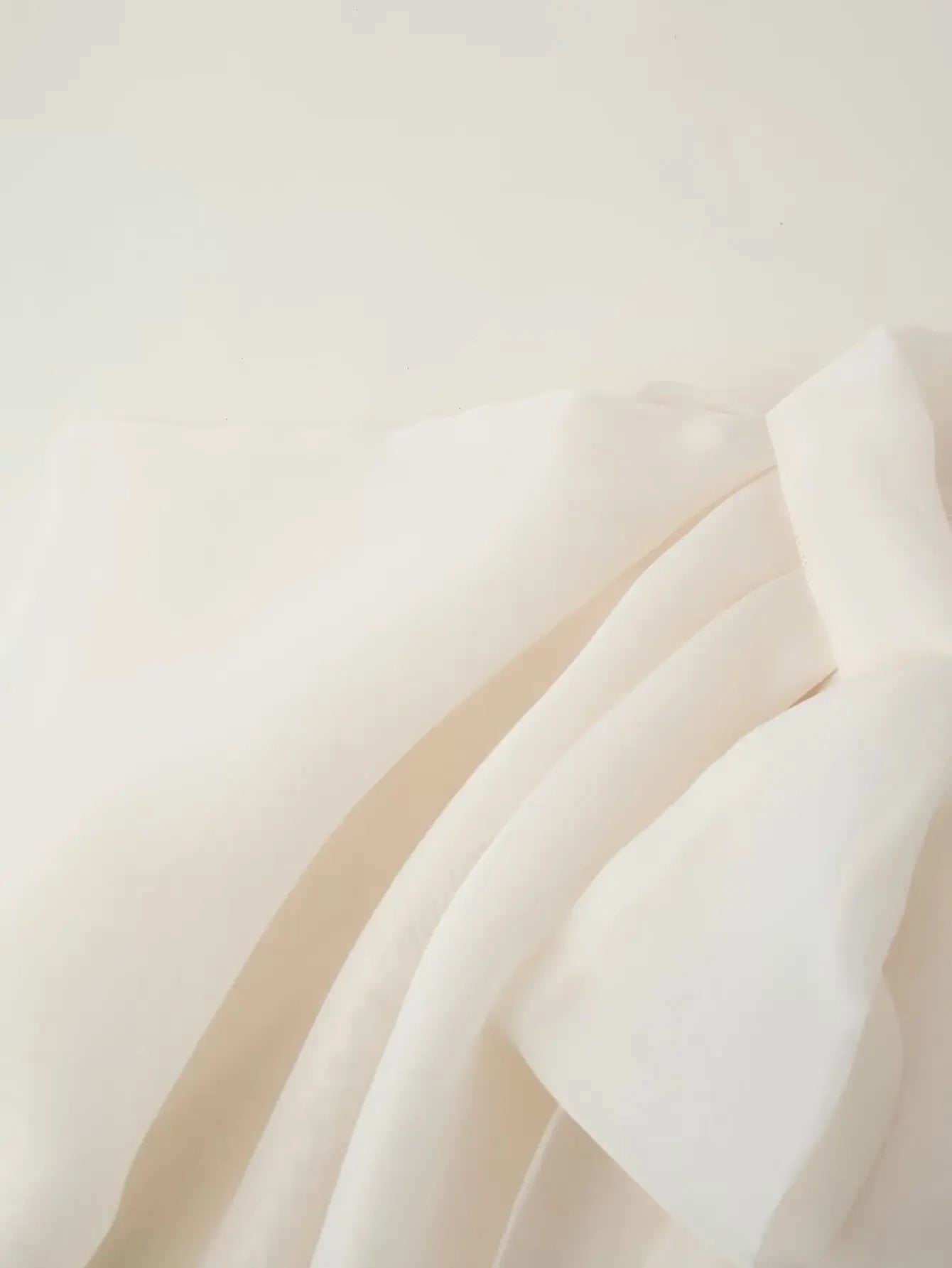 ESMA BOW TIE BLOUSE
