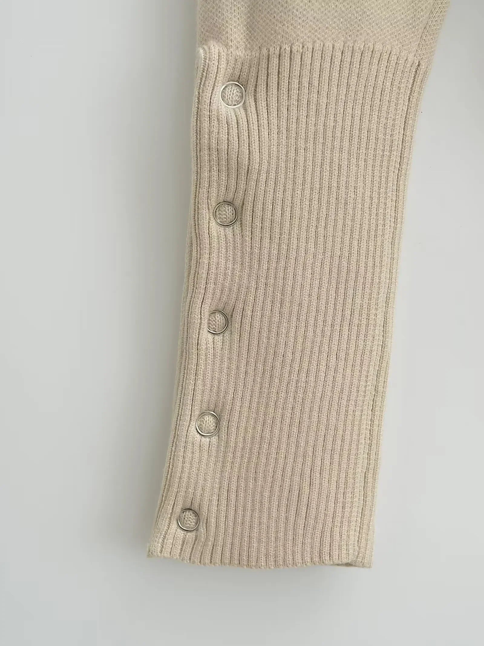 ANGIE KNIT CARDIGAN