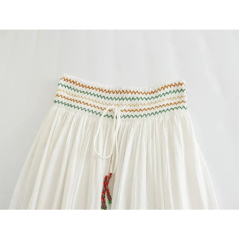 MADALINA EMBROIDERED SET