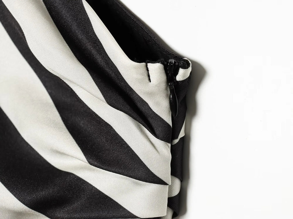 VENI STRIPED ONE SHOULDER BLOUSE