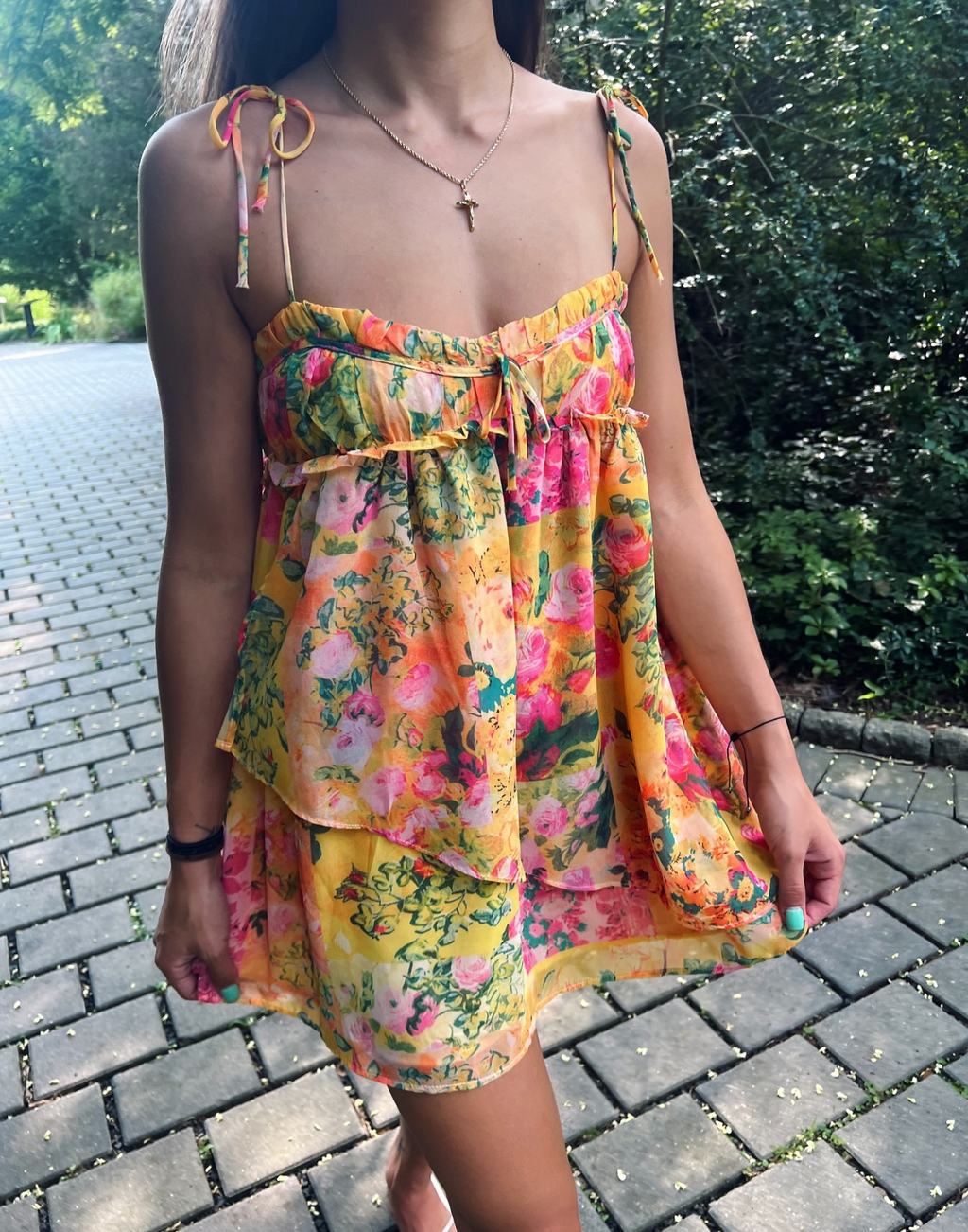 SARA FLORAL MINI DRESS