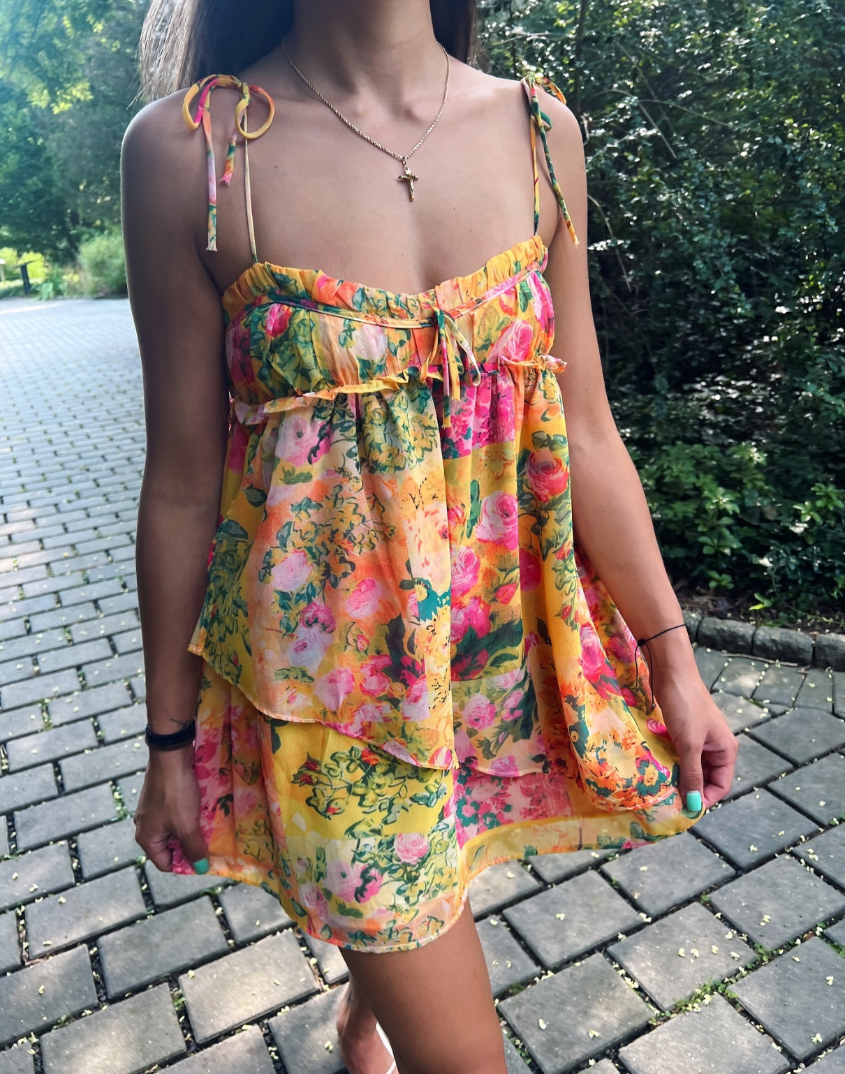 SARA FLORAL MINI DRESS