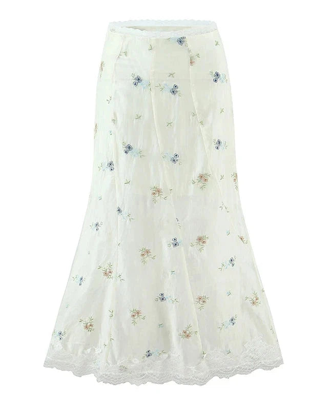 EMERY CO-ORD FLORAL LACE SKIRT