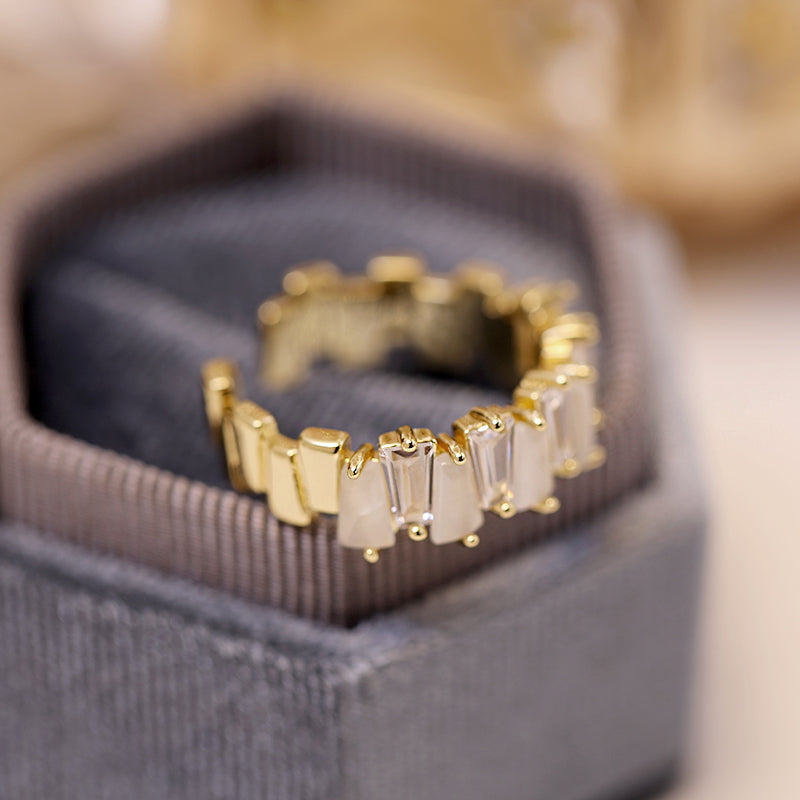 ZOEY RING