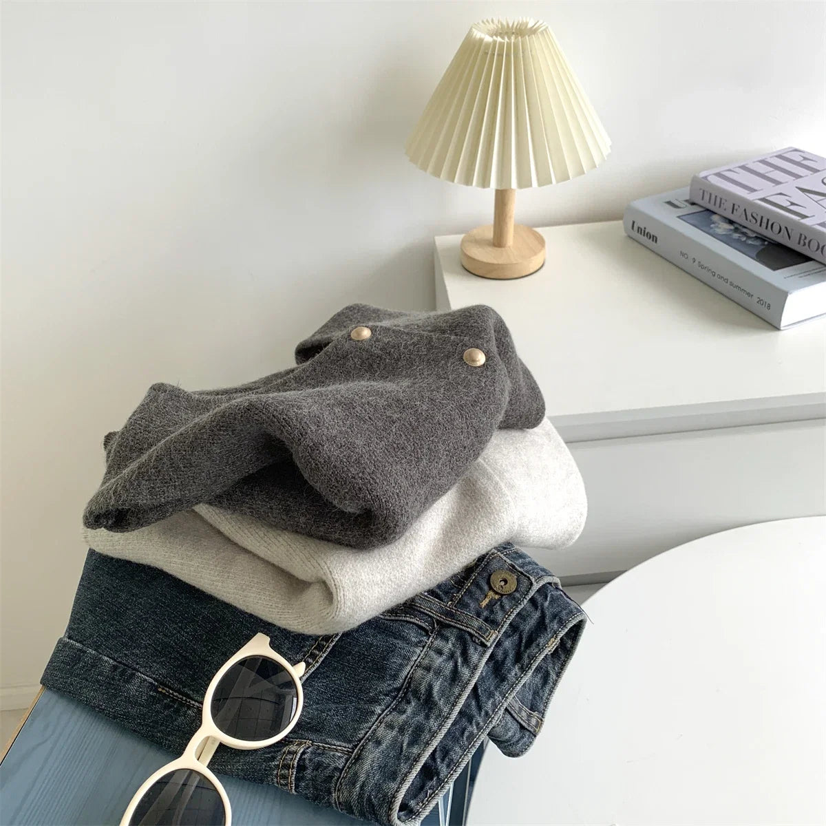 Single Breasted Small Gold Button Round Neck Slimming Knit Vest For Women Korean Loose Fitting Shoulder Top